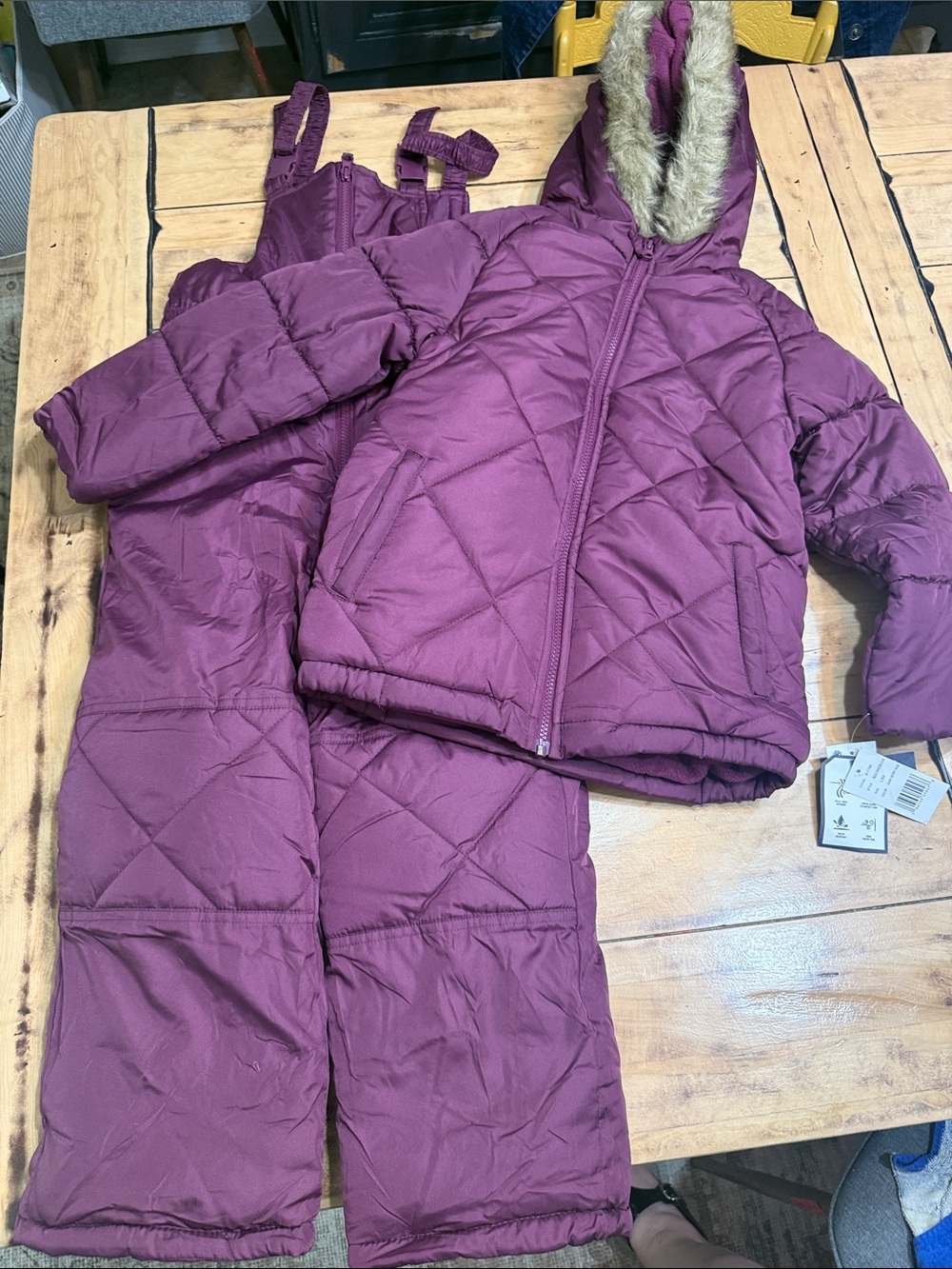 NWT OshKosh Girls 6X Ski Jacket Snow Bib Set Dark Berry - Picture 7 of 7